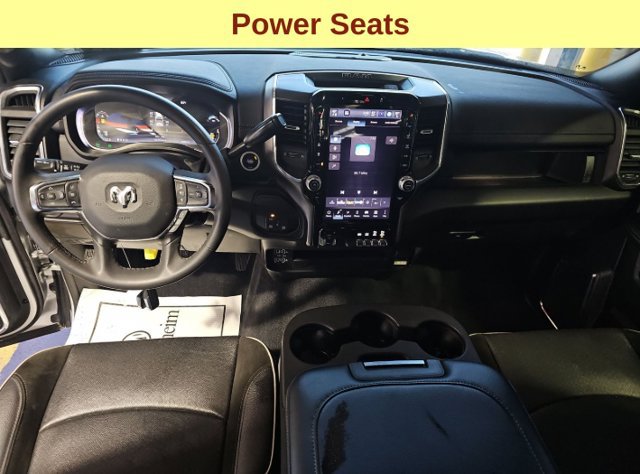 Used 2026 RAM 2500 Laramie AWD/4WD image 13
