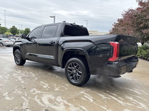 Used 2025 Toyota Tundra Platinum AWD/4WD image 7