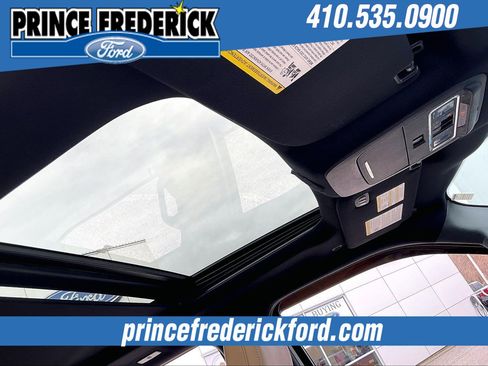 Used 2022 Ford F150 Lariat image 21