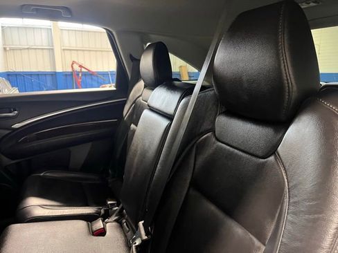 Used 2020 Acura MDX FWD image 17