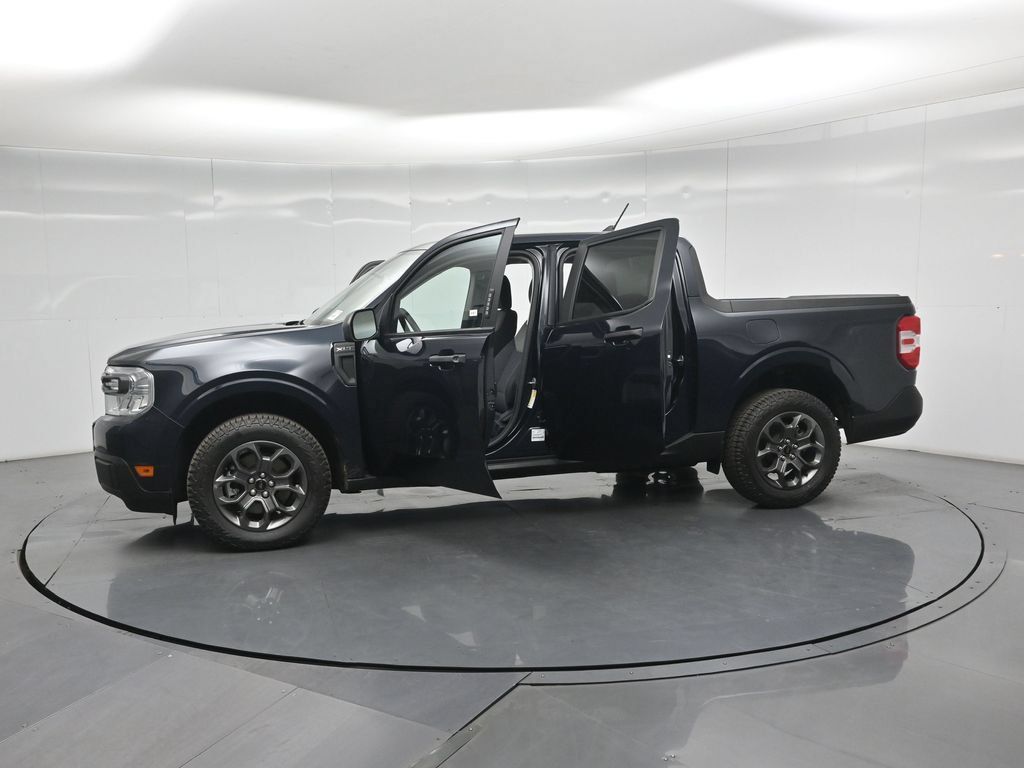 Certified 2023 Ford Maverick XLT w/ Equipment Group 300A Standard AWD/4WD image 35