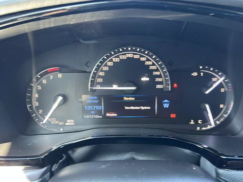 Used 2019 Cadillac XT5 Luxury AWD/4WD image 11