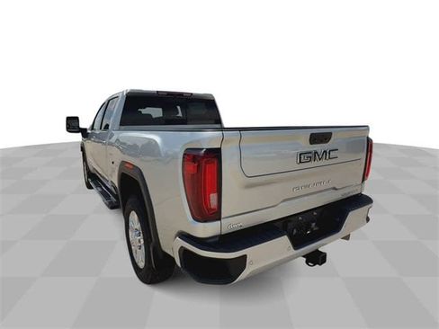 Used 2022 GMC Sierra 2500 Denali image 40