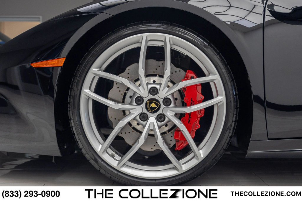 Used 2016 Lamborghini Huracan LP 580-2 RWD image 12