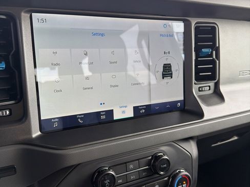 Used 2024 Ford Bronco Black Diamond image 22