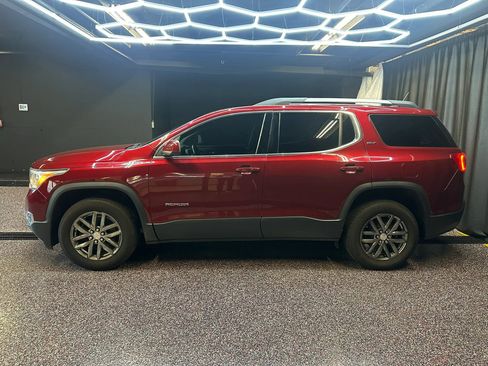 Used 2017 GMC Acadia SLT image 4