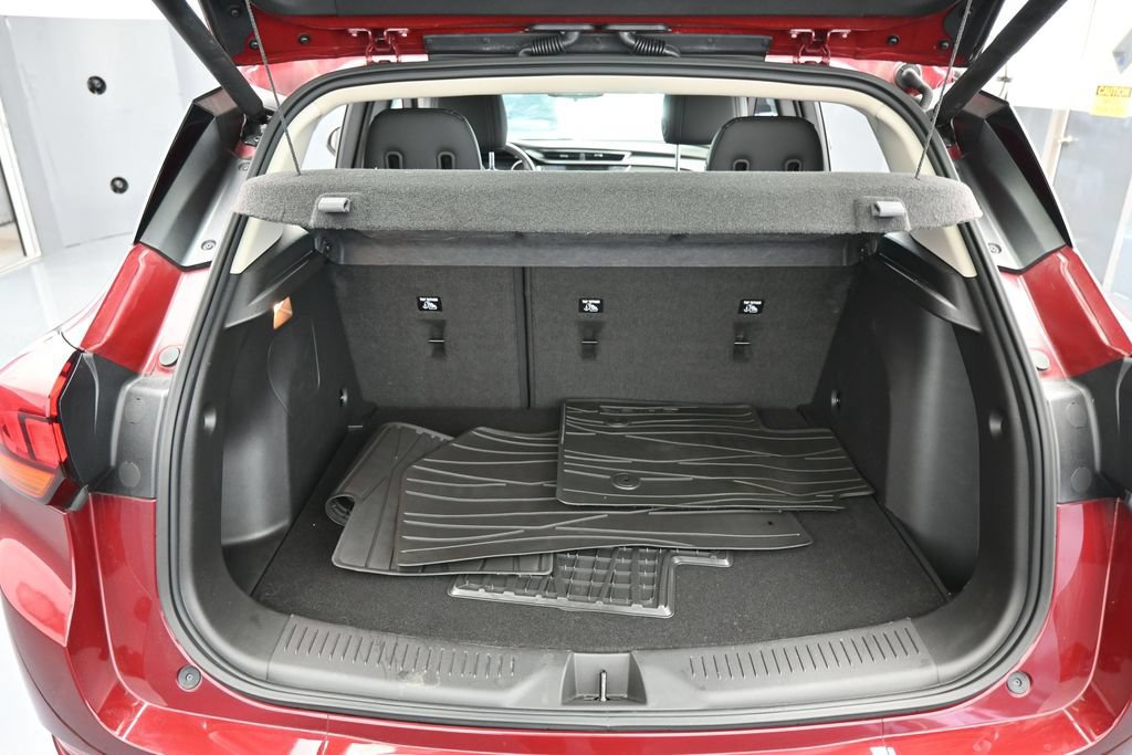Used 2023 Buick Encore GX Select w/ Sport Touring Package FWD image 44