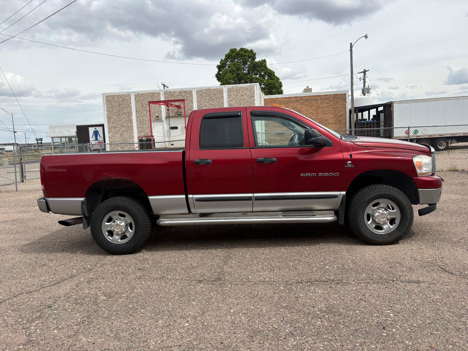 Used 2006 Dodge Ram 2500 Truck SLT w/ Trailer Tow Group AWD/4WD image 8