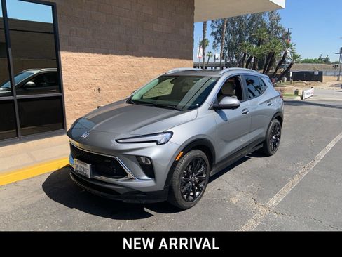 Certified 2024 Buick Encore GX Sport Touring w/ Experience Buick Package image 1