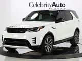 Used 2024 Land Rover Discovery Dynamic SE image 3