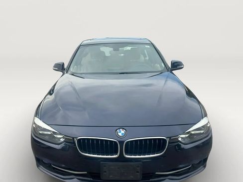 Used 2016 BMW 328i xDrive Sedan AWD/4WD image 9