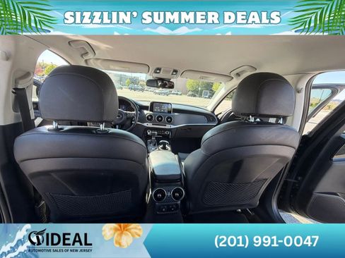 Used 2019 Kia Stinger RWD image 30