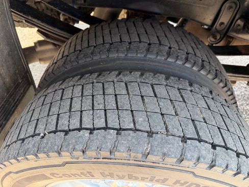 Used 2022 Ford F450 Platinum w/ FX4 Off-Road Package AWD/4WD image 51