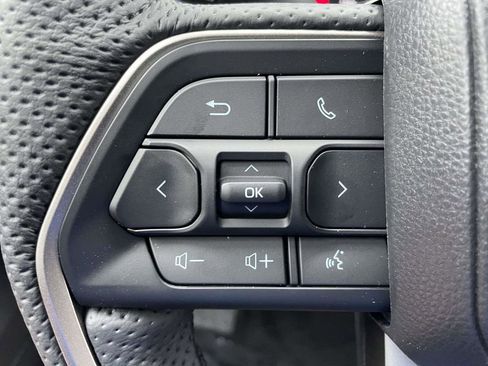 New 2026 Toyota Tundra SR5 AWD/4WD image 32