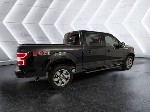 Used 2018 Ford F150 XLT w/ Equipment Group 302A Luxury image 4