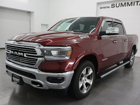 Used 2020 RAM 1500 Laramie AWD/4WD image 7