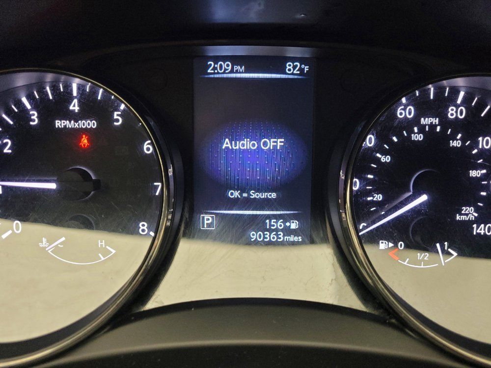 Used 2017 Nissan Rogue S AWD/4WD image 23