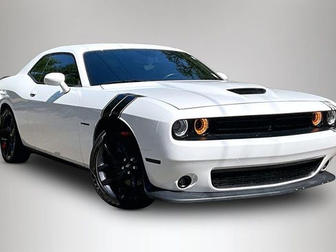 Used 2021 Dodge Challenger R/T w/ Blacktop Package RWD image 2