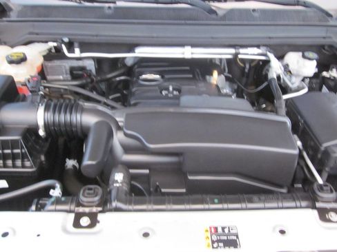 Used 2020 Chevrolet Colorado W/T w/ WT Convenience Package image 20