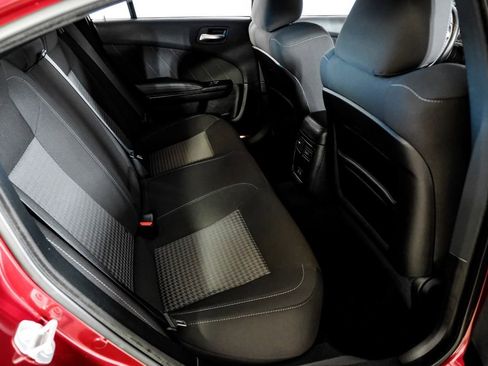 Used 2023 Dodge Charger R/T w/ Blacktop Package image 34