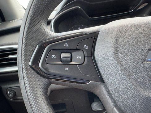 Used 2023 Chevrolet TrailBlazer LT w/ Convenience Package FWD image 18