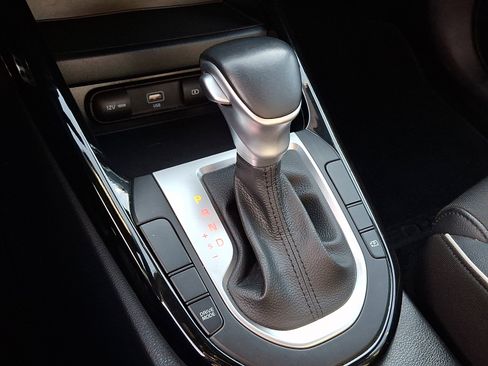 Used 2022 Kia Forte GT-Line w/ GT-Line Technology Package FWD image 22