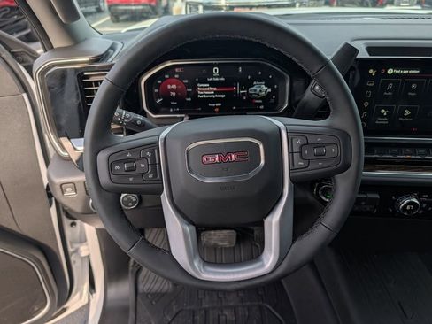 New 2026 GMC Sierra 1500 SLE w/ X31 Off-Road Package image 16