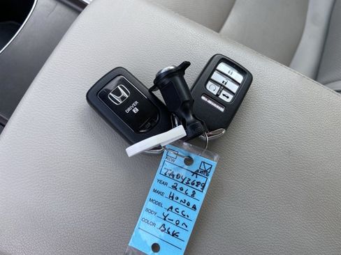Used 2018 Honda Accord EX-L image 44