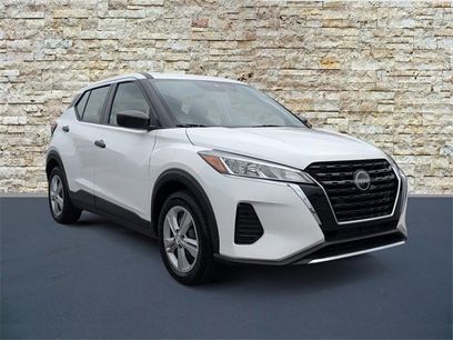 Used 2022 Nissan Kicks S