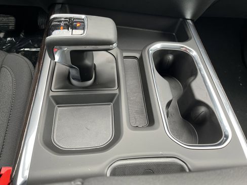 New 2026 GMC Sierra 1500 Elevation w/ Preferred Package image 17