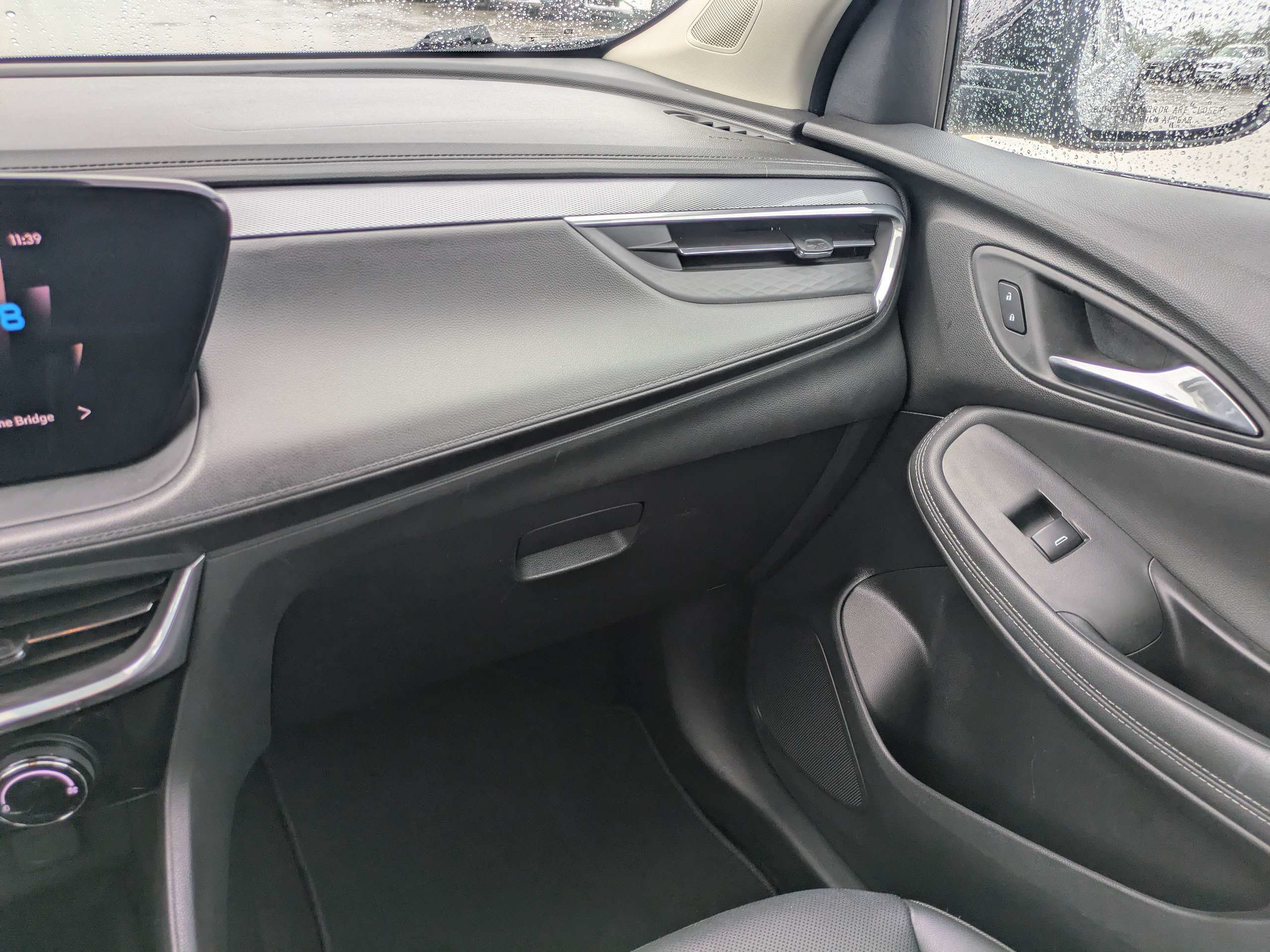 Used 2024 Buick Encore GX Sport Touring w/ Comfort Package FWD image 16