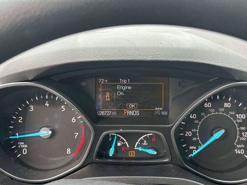 Used 2017 Ford Escape SE w/ Equipment Group 201A FWD image 25