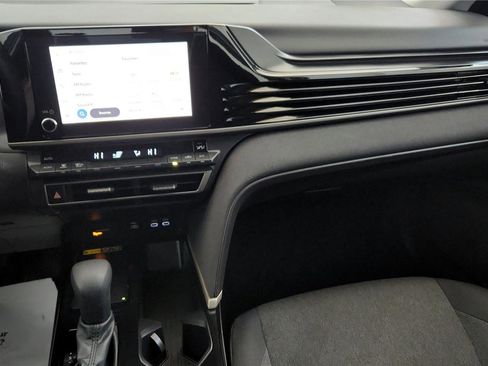 Certified 2025 Toyota Camry LE FWD image 29