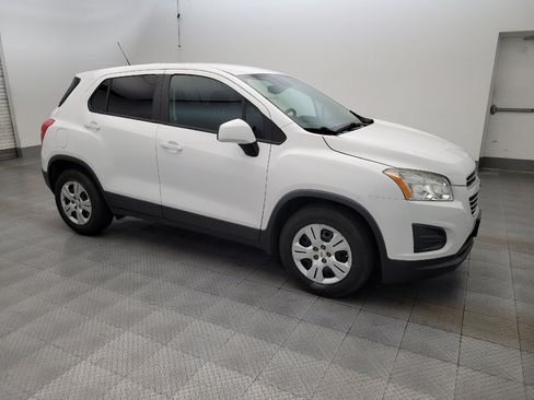 Used 2016 Chevrolet Trax LS w/ LPO, Cargo Package FWD image 11