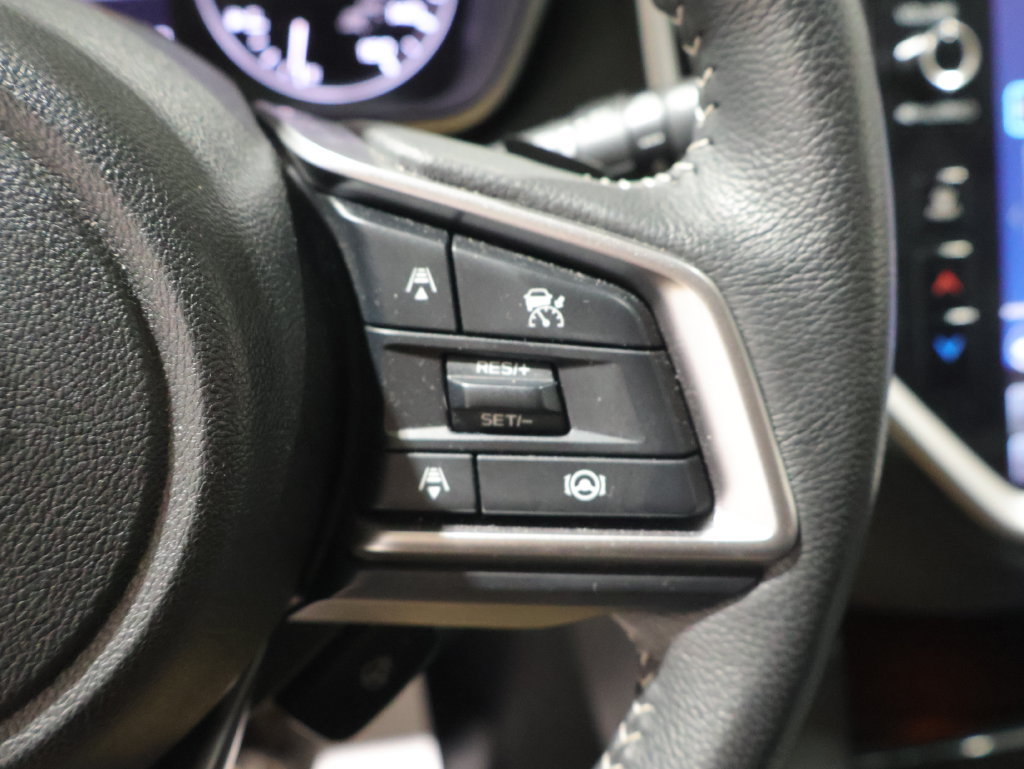 Used 2025 Subaru Ascent Limited AWD/4WD image 36
