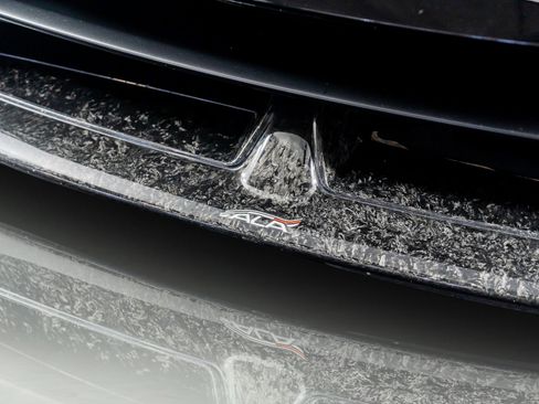 Used 2018 Lamborghini Huracan Performante image 27