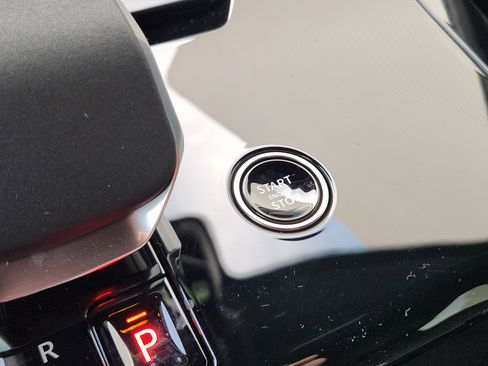 New 2026 Land Rover Range Rover Sport Dynamic SE image 19