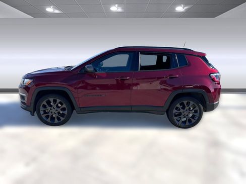Used 2021 Jeep Compass Latitude w/ Sun and Sound Group image 2