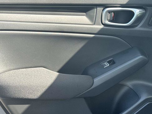 Certified 2024 Honda Civic Sport image 12