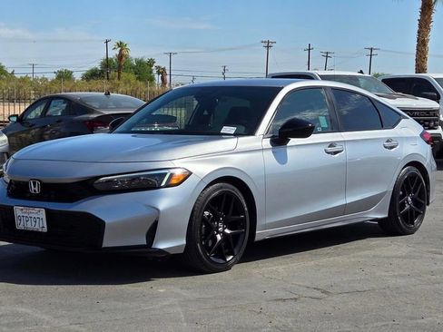 Used 2025 Honda Civic Sport image 8