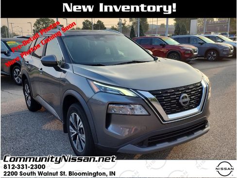 Used 2023 Nissan Rogue SV w/ SV Premium B Package AWD/4WD image 1