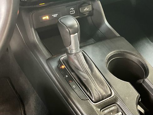 Used 2022 Honda Civic Sport image 16