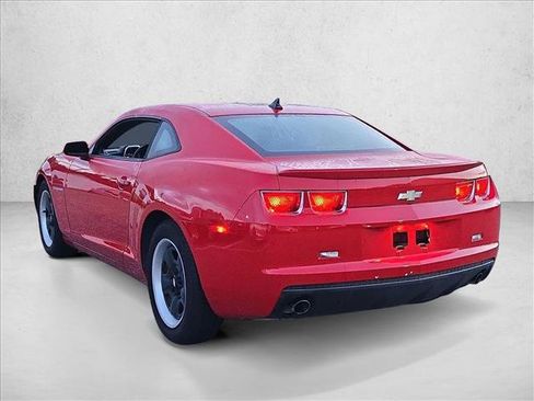 Used 2013 Chevrolet Camaro LS RWD image 7