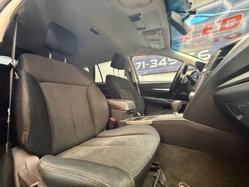 Used 2013 Subaru Outback 2.5i Premium w/ All-Weather Pkg image 4