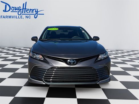 Used 2023 Toyota Camry LE image 8