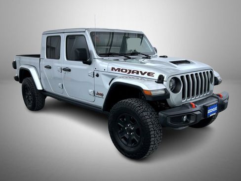 Certified 2022 Jeep Gladiator Mojave w/ LED Lighting Group image 3
