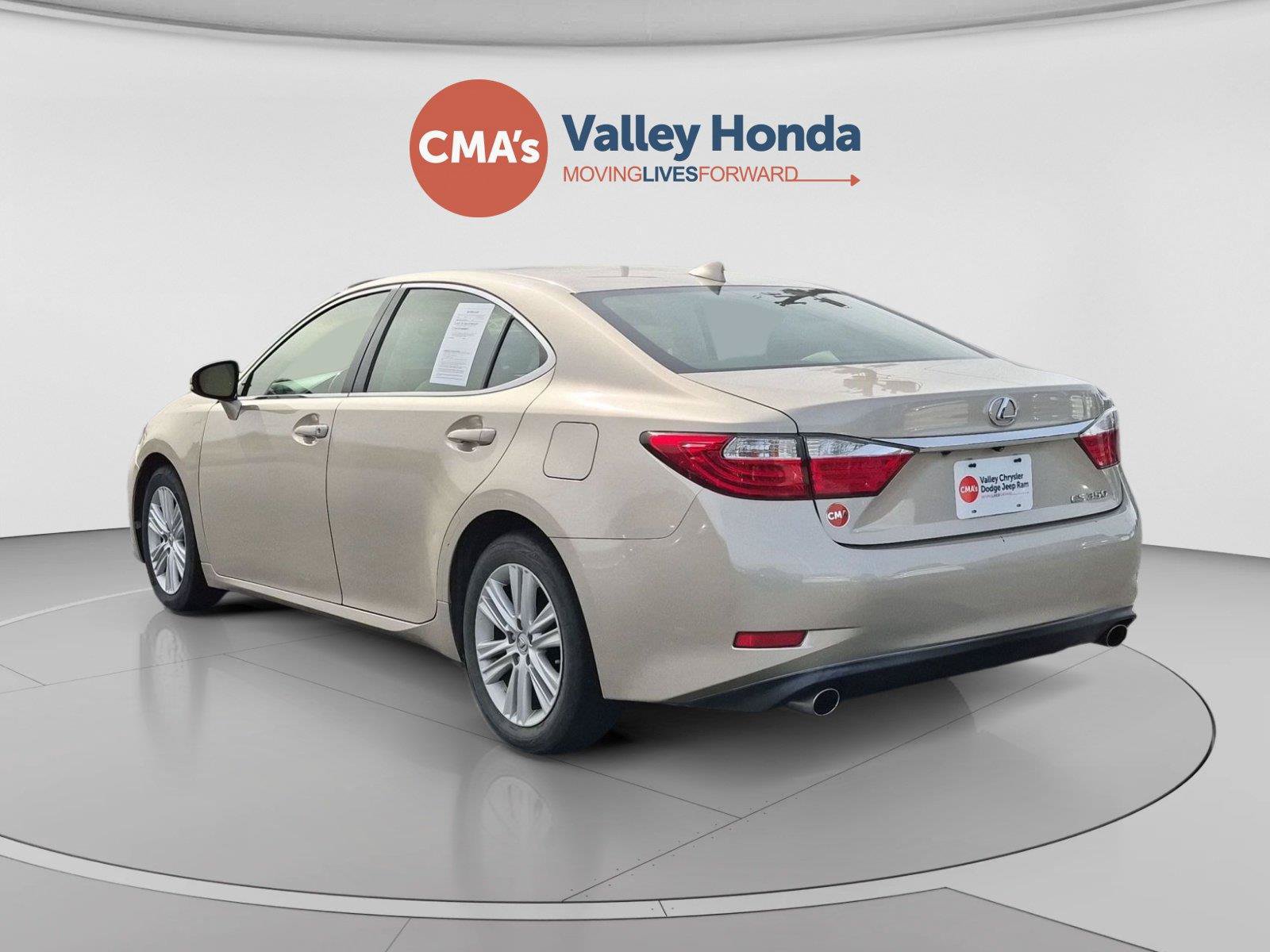 Used 2015 Lexus ES 350 w/ Premium Package FWD image 3