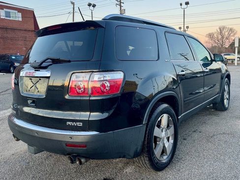Used 2009 GMC Acadia SLT w/ Technology Package image 6