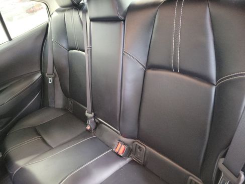 Used 2020 Toyota Corolla XLE image 11