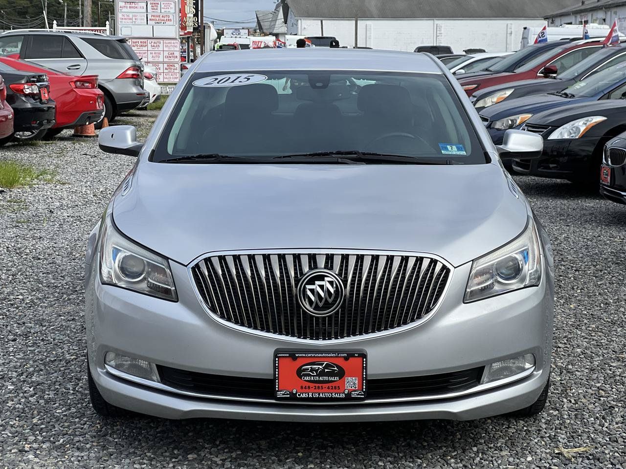 Used 2015 Buick LaCrosse FWD image 2